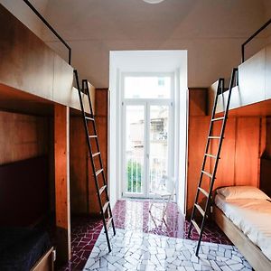 Dormitory Room Mixed