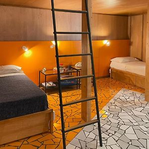 Dormitory Room Mixed